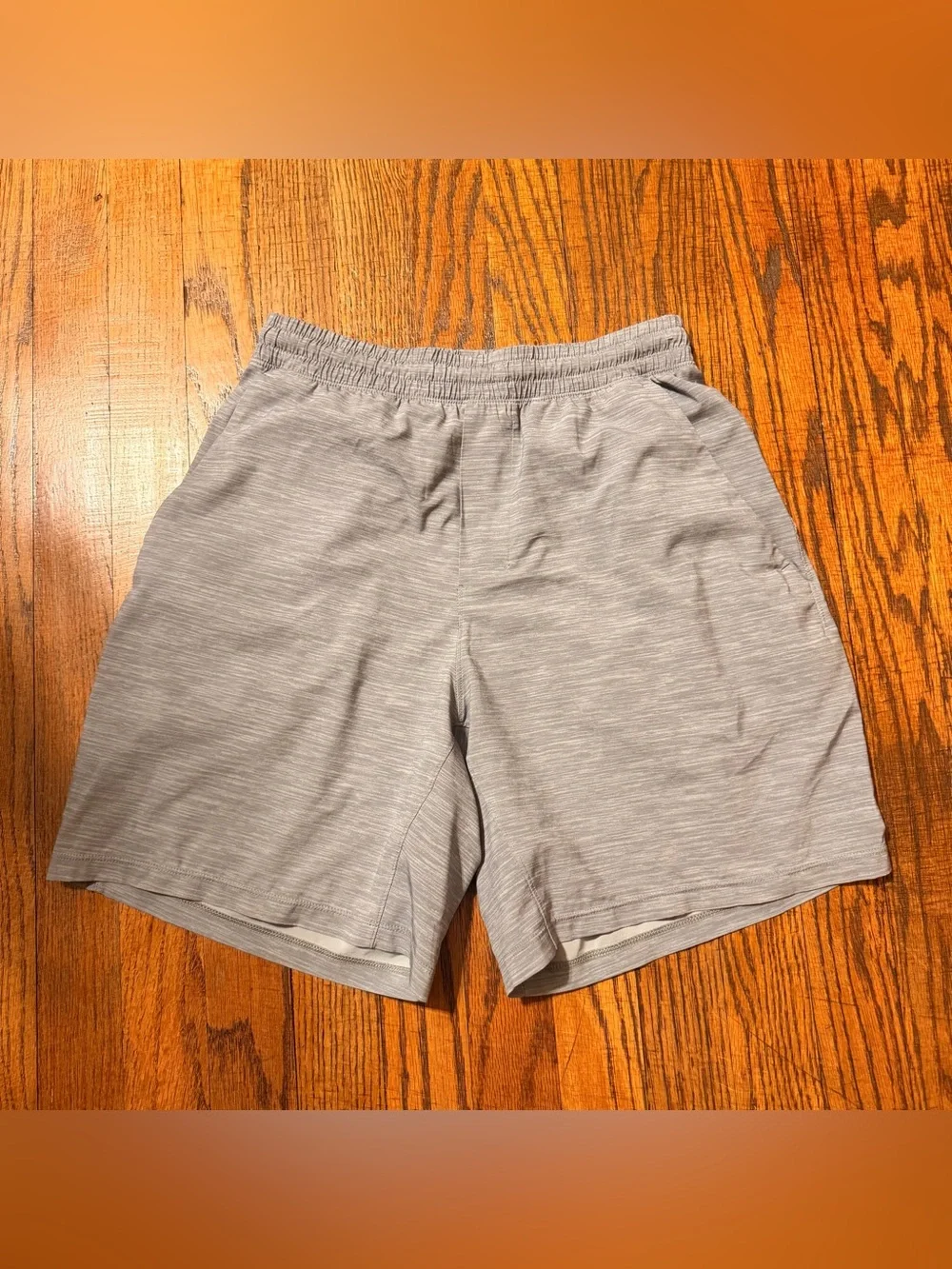 Lululemon Men's Small Athletic Lined Shorts Pace Breaker Light Gray 7” Inseam